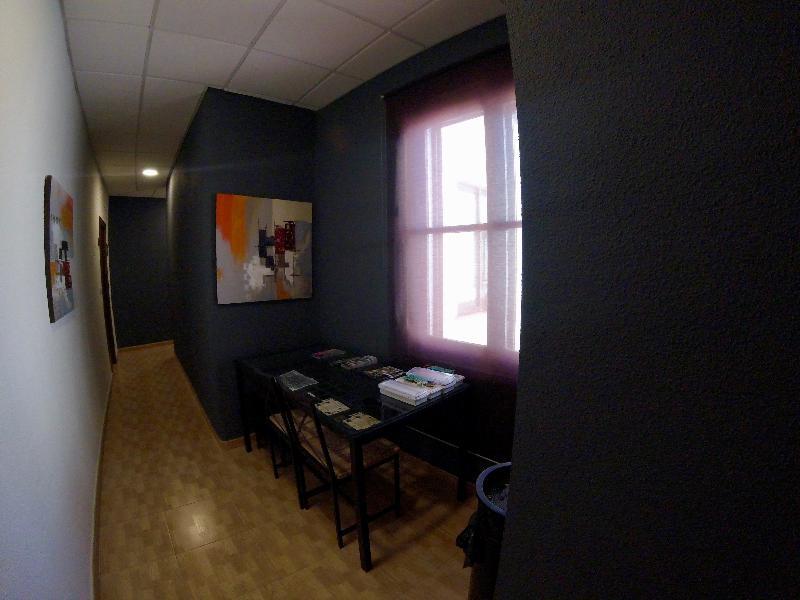 Kubik Hotel Caces Екстериор снимка